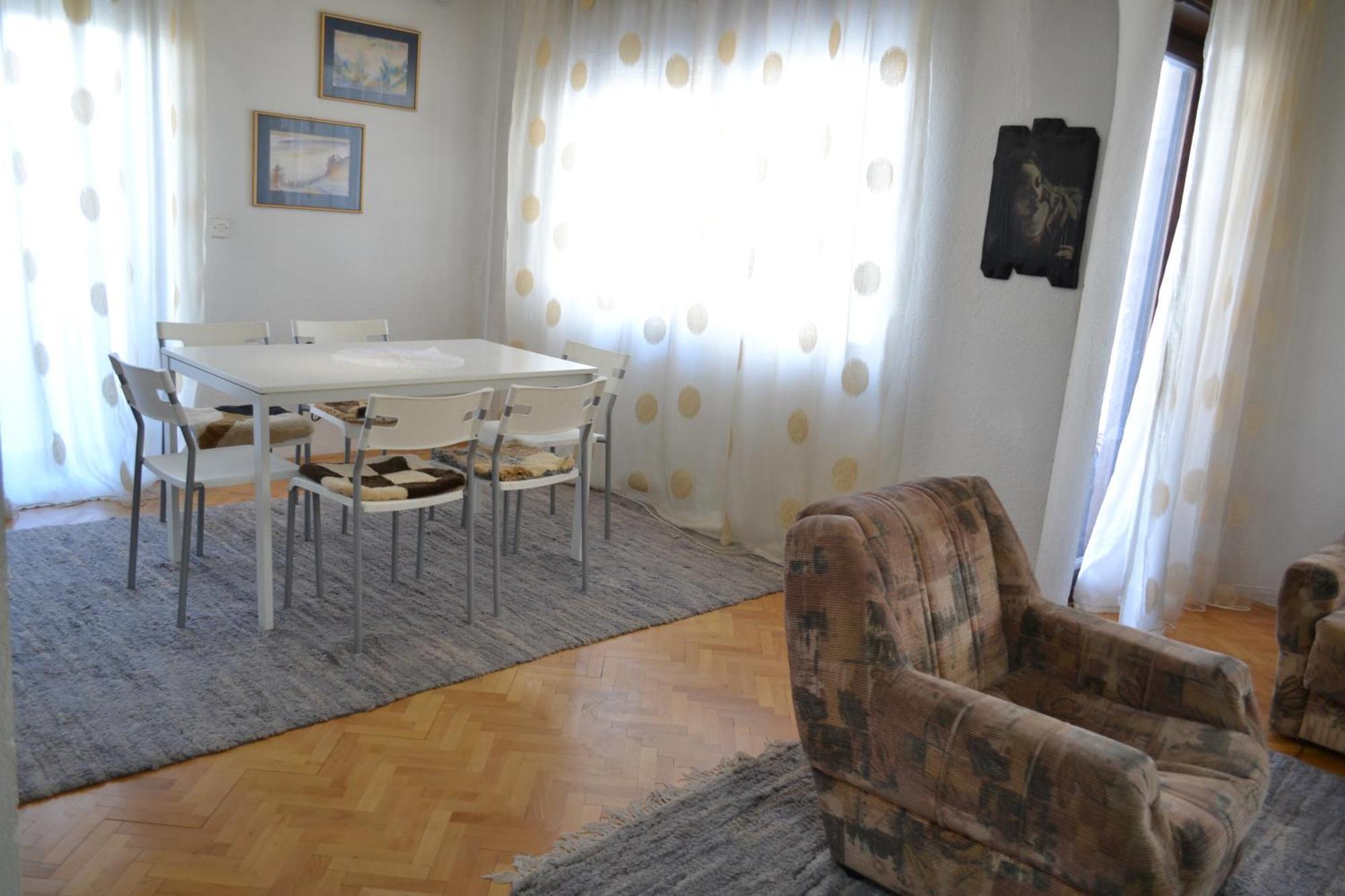 Apartment In 普里莱普 外观 照片
