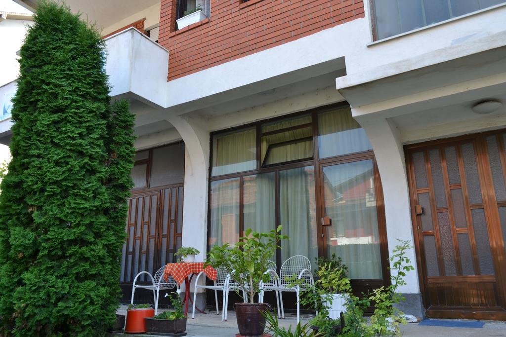 Apartment In 普里莱普 外观 照片
